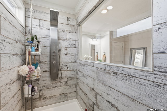 Image 22 of 45 For 7870 Ranch Road 165