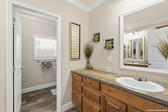 Image 26 of 45 For 7870 Ranch Road 165