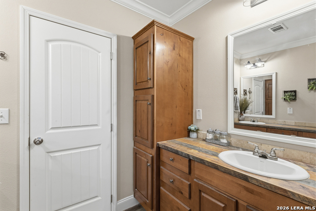 Image 27 of 45 For 7870 Ranch Road 165