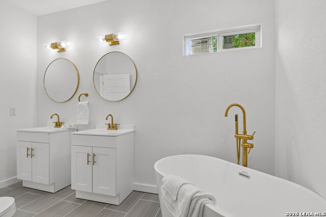 Image 17 of 45 For 1611 French Pl W