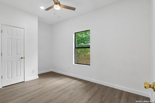 Image 19 of 45 For 1611 French Pl W