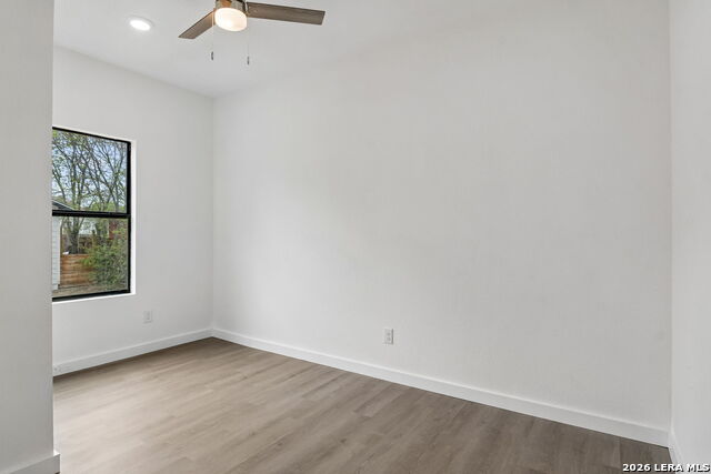 Image 26 of 45 For 1611 French Pl W