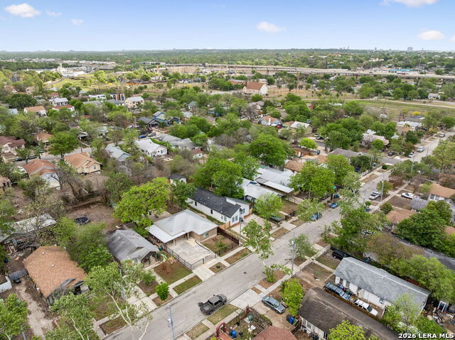 Image 35 of 45 For 1611 French Pl W