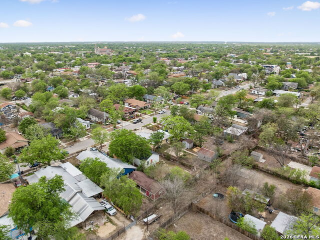 Image 36 of 45 For 1611 French Pl W