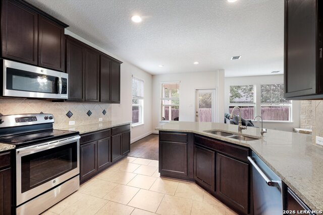 Image 7 of 29 For 1648 Sun Ledge Way