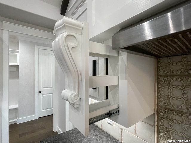 Image 12 of 47 For 18 Valley View