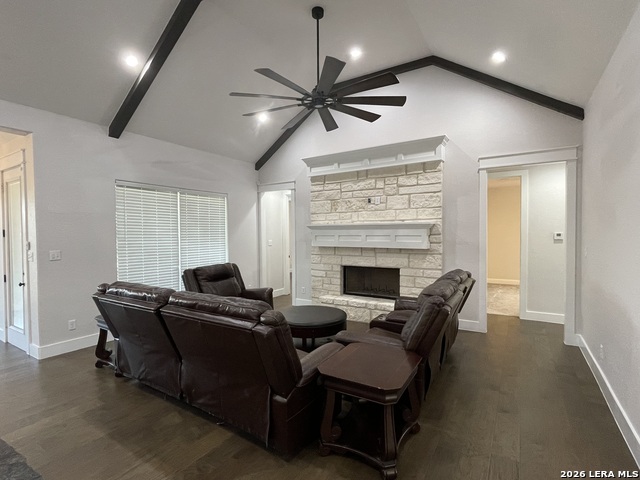 Image 16 of 47 For 18 Valley View