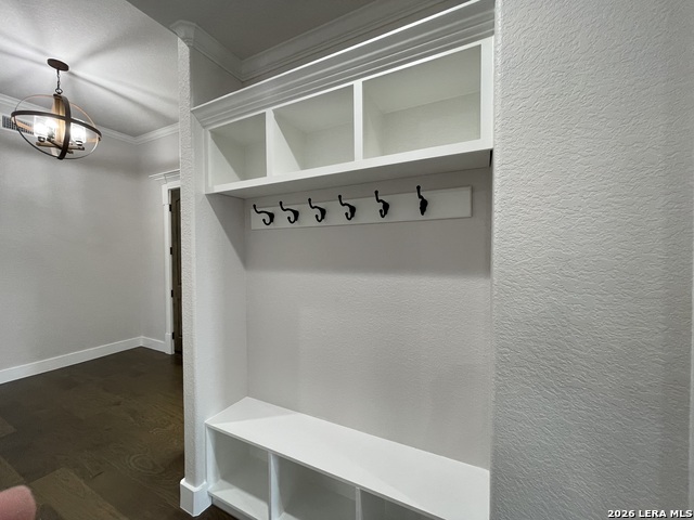 Image 38 of 47 For 18 Valley View