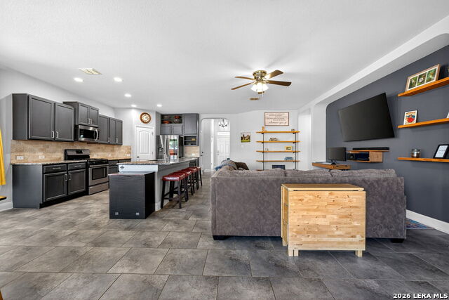 Image 12 of 45 For 15131 Field Sparrow