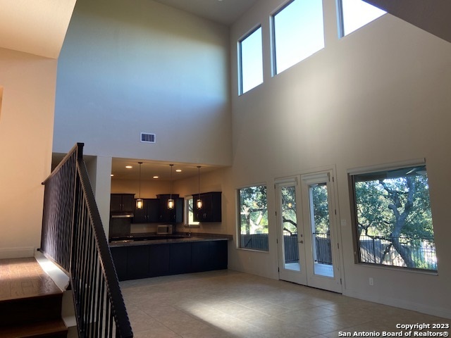 Image 11 of 33 For 25822 Peregrine Rdg