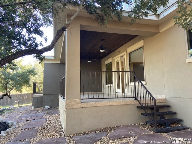 Image 14 of 33 For 25822 Peregrine Rdg