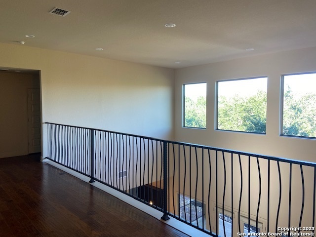 Image 17 of 33 For 25822 Peregrine Rdg