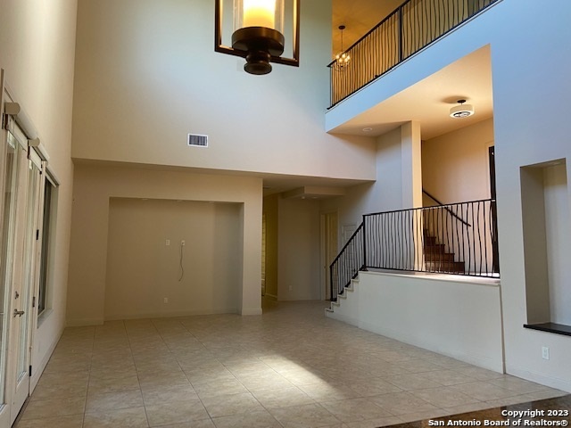 Image 8 of 33 For 25822 Peregrine Rdg