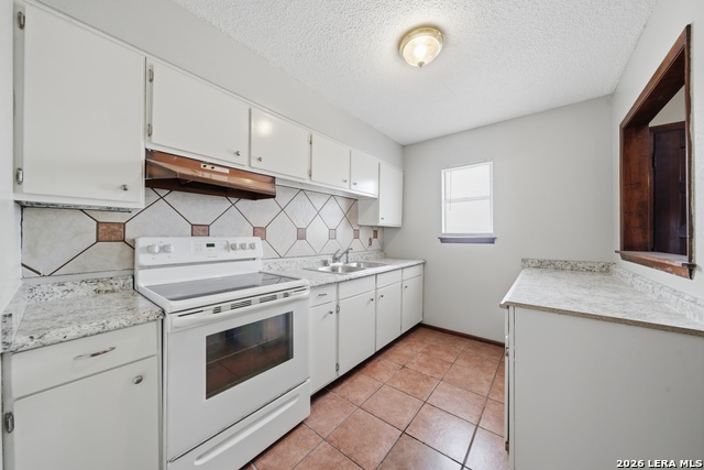 Image 15 of 21 For 911 Vance Jackson  204