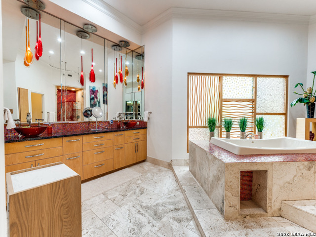 Image 18 of 38 For 3111 Iron Stone