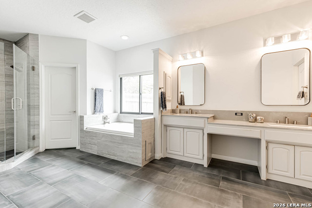 Image 29 of 43 For 15919 Mission Rdg