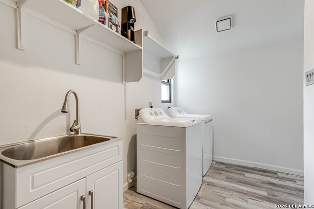 Image 36 of 43 For 15919 Mission Rdg