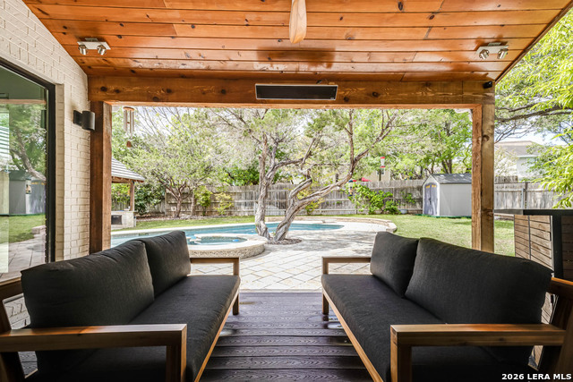 Image 37 of 43 For 15919 Mission Rdg