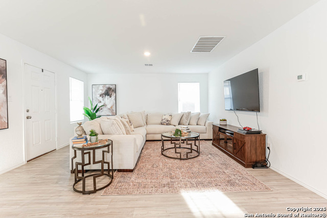 Image 19 of 20 For 5935 Texas Spur