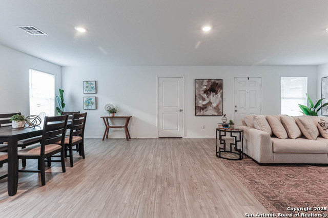 Image 3 of 20 For 5935 Texas Spur