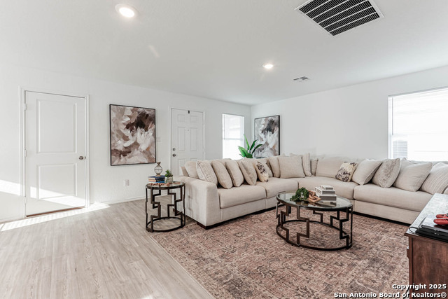 Image 4 of 20 For 5935 Texas Spur