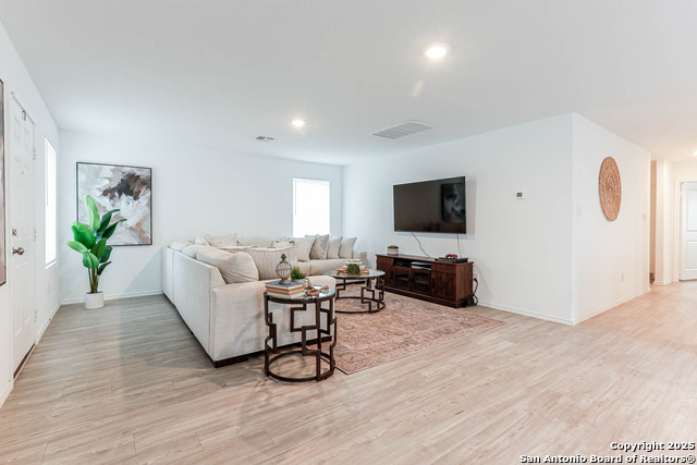 Image 5 of 20 For 5935 Texas Spur