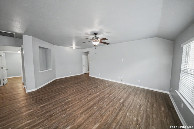 Image 11 of 42 For 2630 Mccrae  