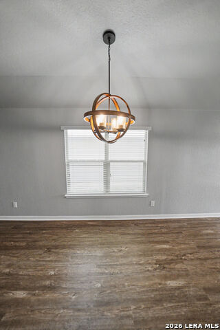 Image 19 of 42 For 2630 Mccrae  