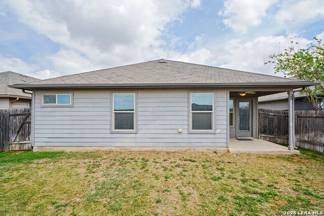 Image 37 of 42 For 2630 Mccrae  