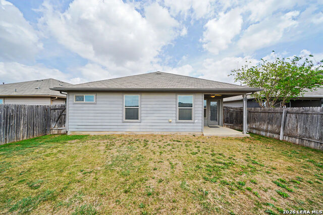 Image 38 of 42 For 2630 Mccrae  