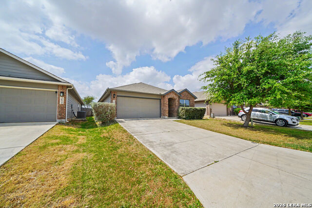 Image 4 of 42 For 2630 Mccrae  