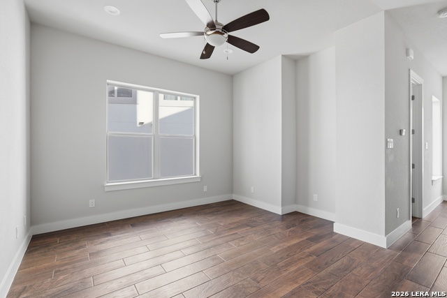 Image 4 of 25 For 1817 St Marys St N 502