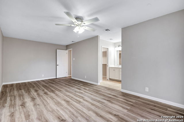 Image 20 of 28 For 7103 Spring Point