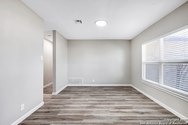 Image 7 of 28 For 7103 Spring Point