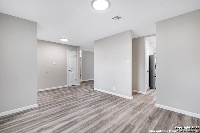 Image 8 of 28 For 7103 Spring Point