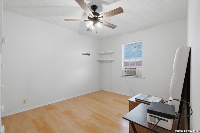 Image 16 of 26 For 814 Weizmann