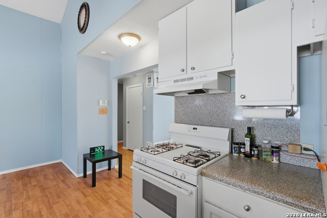 Image 9 of 26 For 814 Weizmann