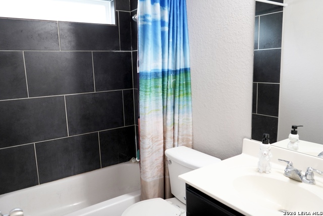 Image 6 of 21 For 7011 Republic Pkwy