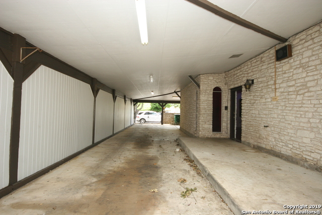 Image 5 of 20 For 315 Hillcrest Dr