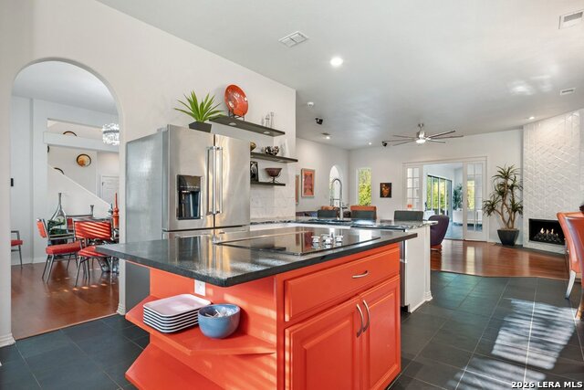 Image 20 of 98 For 17334 Fountain Mist