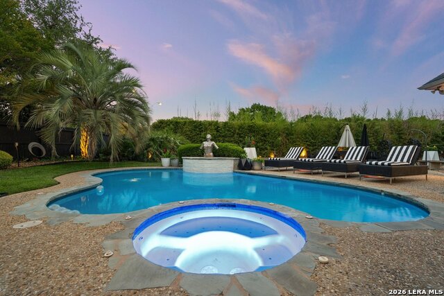 Image 62 of 98 For 17334 Fountain Mist