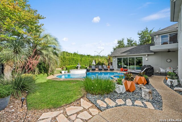 Image 72 of 98 For 17334 Fountain Mist