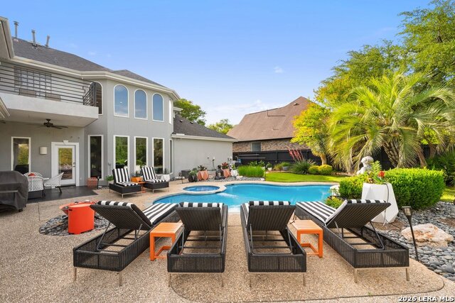 Image 73 of 98 For 17334 Fountain Mist