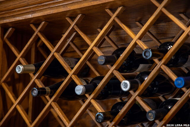 Image 21 of 44 For 155 Maverick