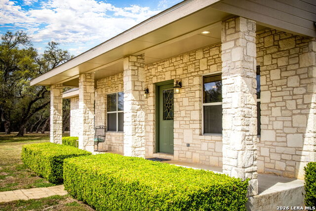 Image 41 of 44 For 155 Maverick