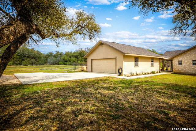 Image 42 of 44 For 155 Maverick