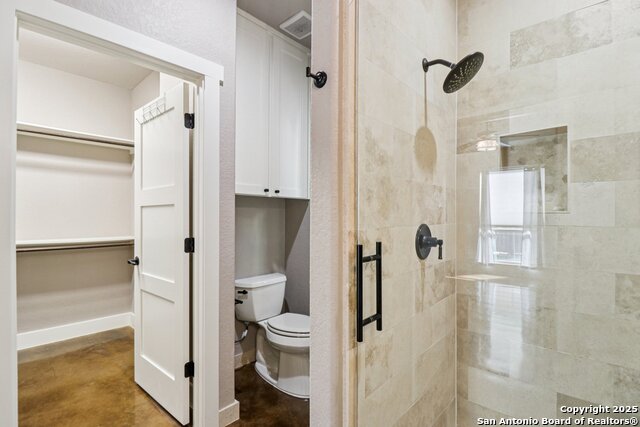 Image 17 of 40 For 1704 Gruene Vineyard