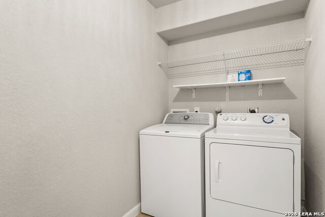 Image 11 of 13 For 731 Spectrum Dr