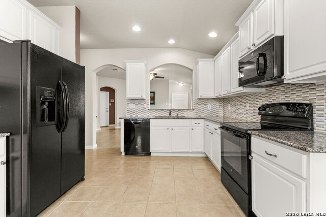 Image 4 of 13 For 731 Spectrum Dr