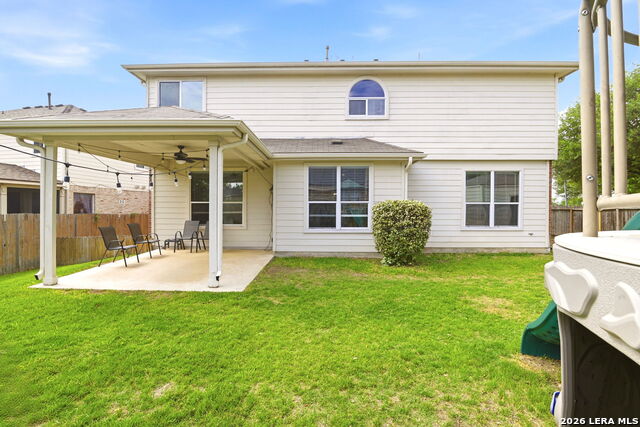 Image 32 of 37 For 8423 Feather Trail